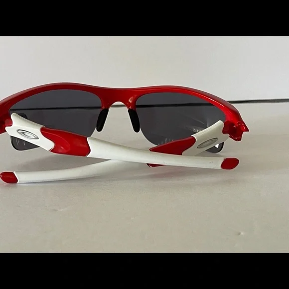 Oakley Sunglasses - Picture 11 of 13